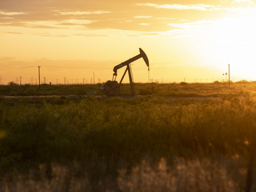Cena nafte stabilna nakon pada zaliha u SAD