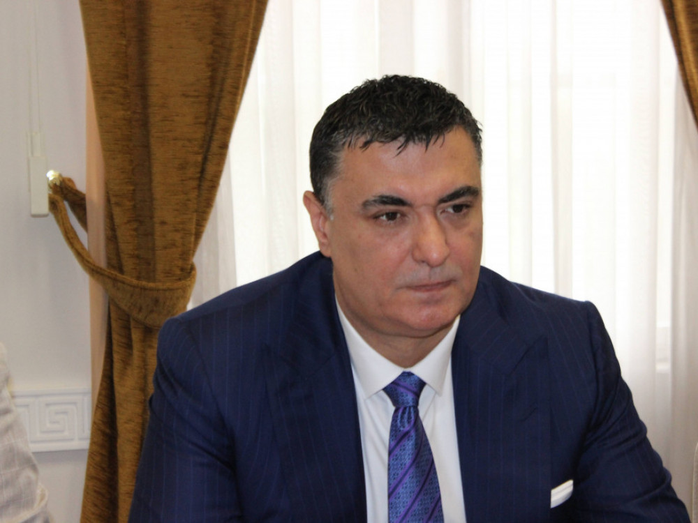 Ministar privrede nakon zahteva za smenu osniva svoj pokret