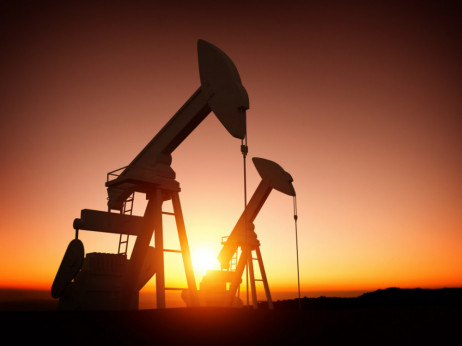 Porast cene nafte zbog smanjenja zaliha u SAD