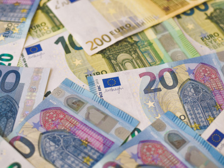 Evropa beleži najduži niz prodaje obveznica od 2021.