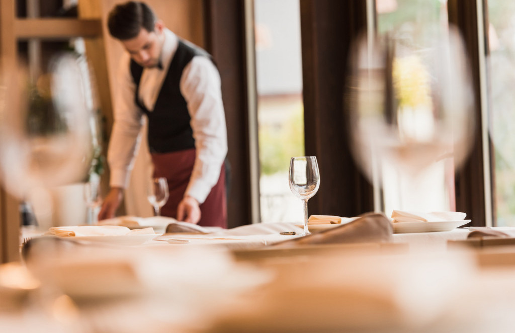 Kolektivni odmori odgovor ugostitelja u Beogradu na manjak radnika