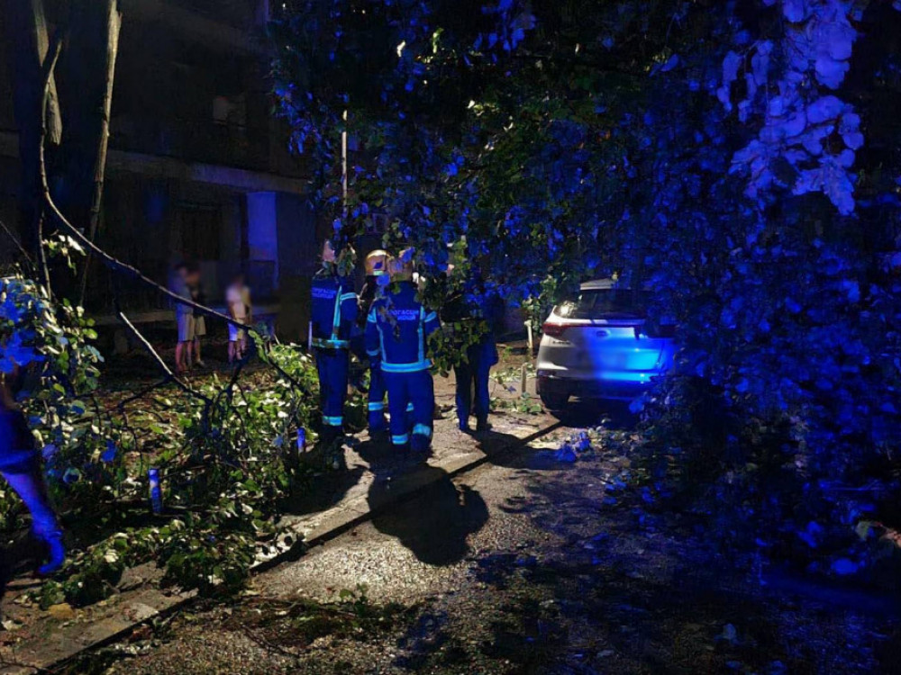 U Novom Sadu proglašena vanredna situacija zbog posledica nevremena