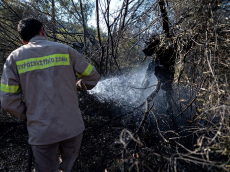 Zbog šumskih požara na Rodosu evakuisano 19.000 ljudi