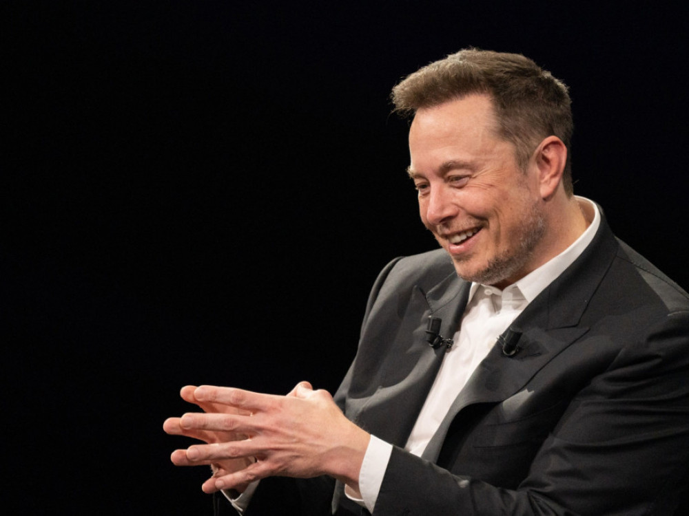 Musk objasnio zašto je prethodni logo morao da leti