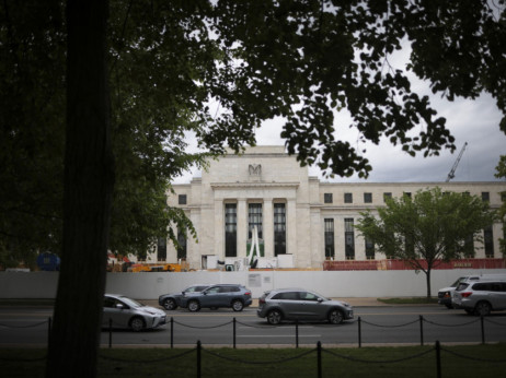 Ekonomisti: Fed je gotov sa podizanjem stopa, smanjiće ih 2024.