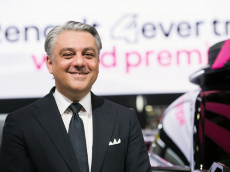 Posle rekordne zarade, Renault skuplja investitore za IPO Amerea