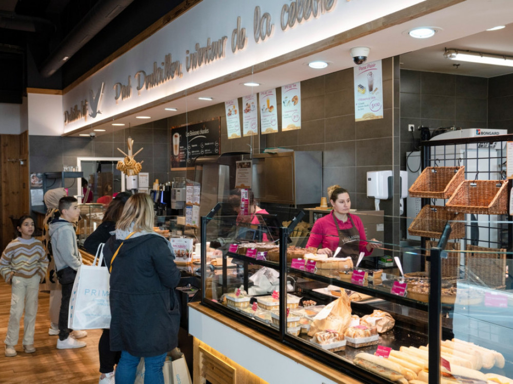 Francuska ekonomija porasla znatno brže nego što se očekivalo
