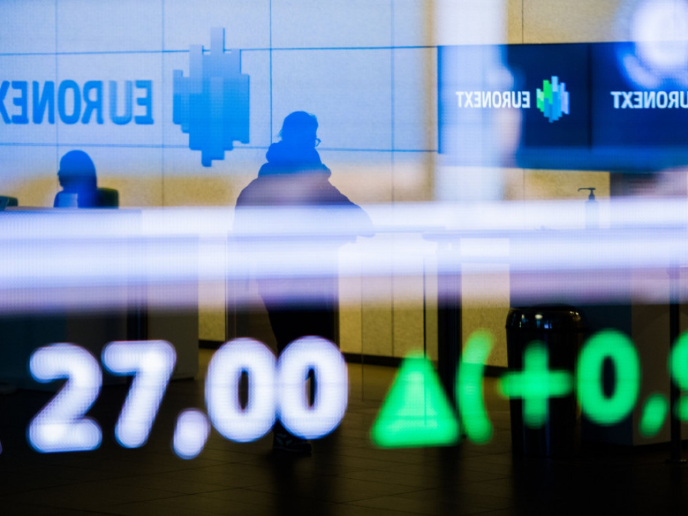 Evropske akcije crvene posle slabih podataka i pada akcija luksuzne robe