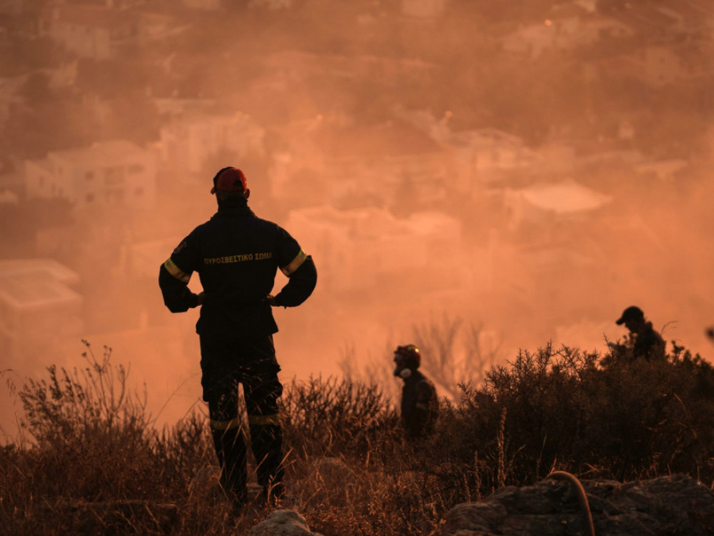 Pronađeno 18 tela u požarima u Grčkoj