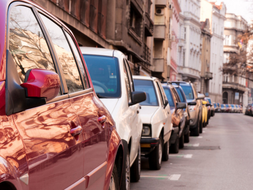 Od šest prodatih automobila u Srbiji, pet su polovnjaci