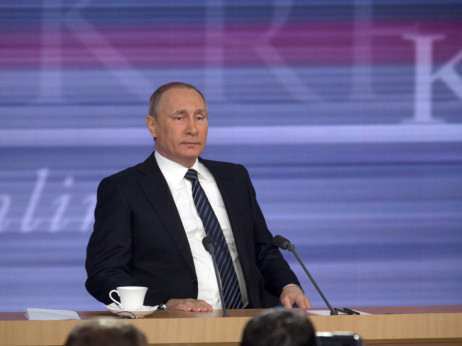 Putin se okreće rublji i glasačkim listićima kako bi ojačao autoritet