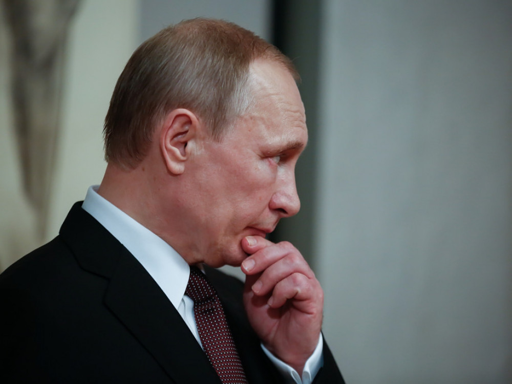 Pet stvari koje treba znati danas: Putin, banke i investicije