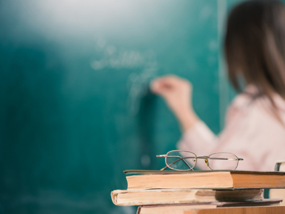 Prosvetni radnici ispod republičkog proseka i ovog 1. septembra