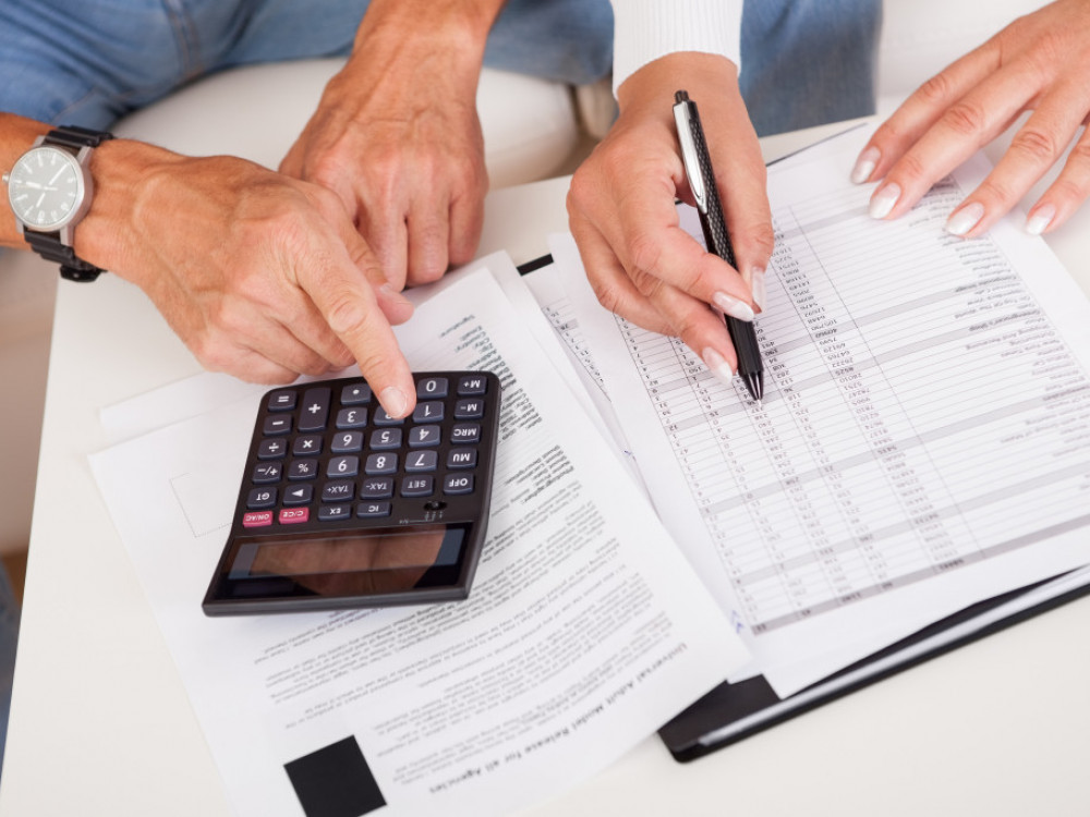 Fiskalni savet o rebalansu: Bolje smanjiti dug nego povećati penzije