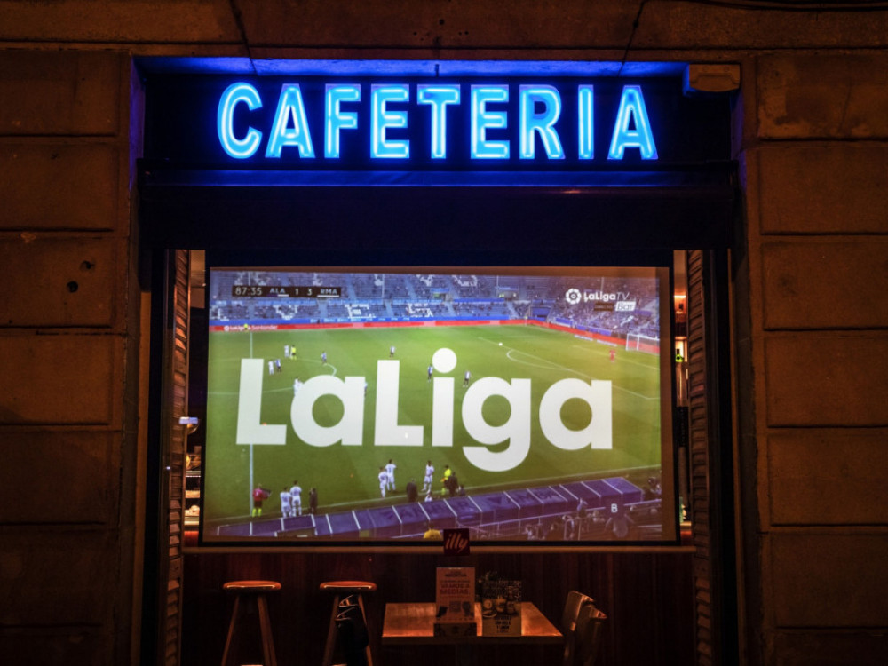 Španska liga ograničila fond za plate fudbalera FC Barcelone