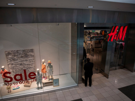 H&M-u posle povećanja cena i izlaska iz Rusije prihod stagnira