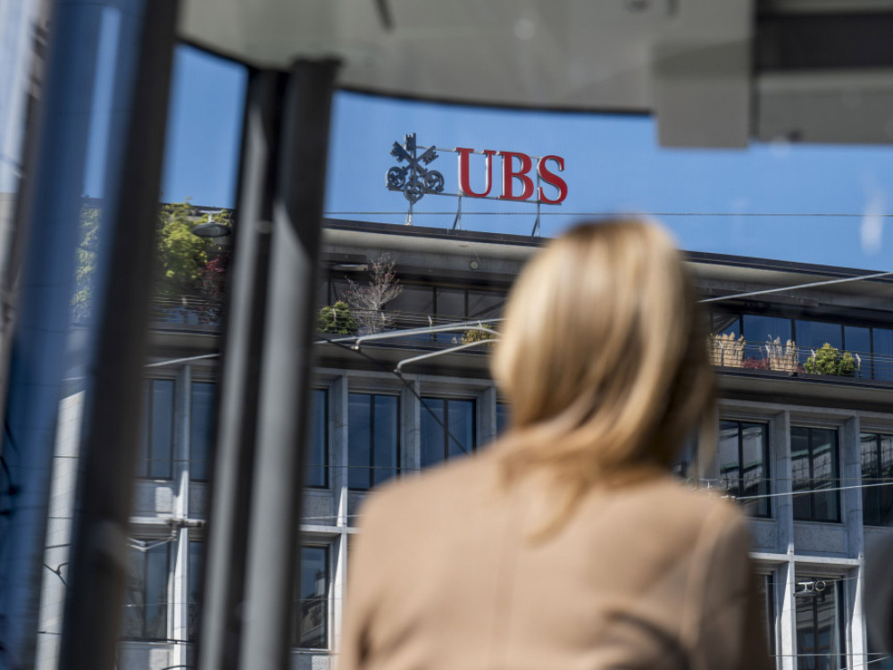 UBS prodaje prve obveznice od preuzimanja Credit Suissea