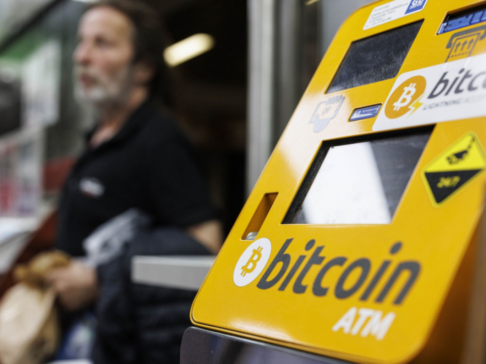 Da li kupiti bitcoin? Sve što treba znati o skoku na 40.000 dolara