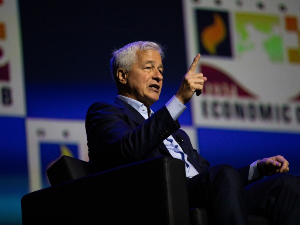 Fed će možda morati da dodatno poveća kamatu, kaže Jamie Dimon