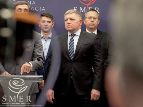 Slovački premijer Fico ustrijeljen u pokušaju atentata, bori se za život