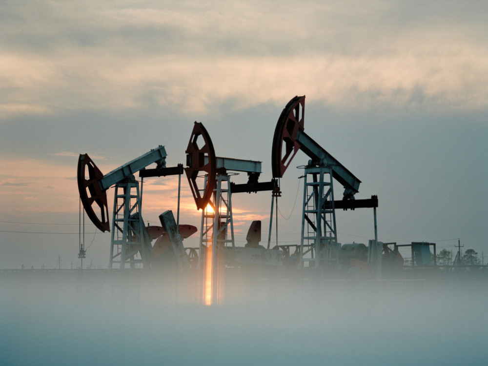 Cena nafte blago napreduje uoči sastanka OPEC+
