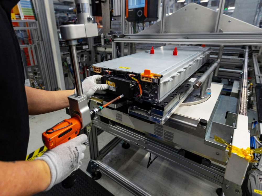 Zbog čega domaća privreda ne investira dovoljno u Srbiji