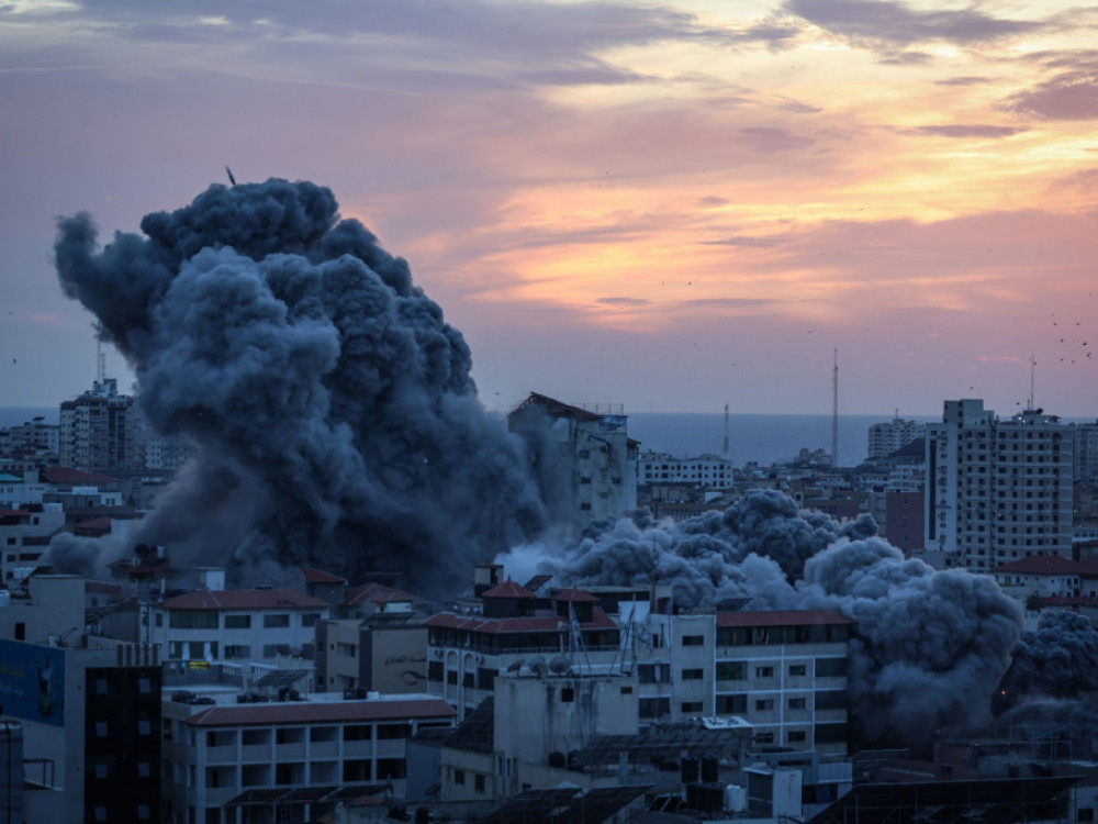 Eksplozija u bolnici u Gazi komplikuje Bidenovu posetu