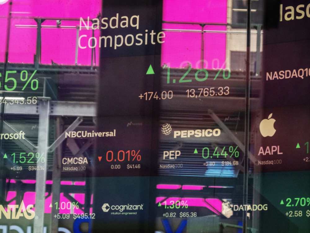 S&P 500 skočio skoro dva odsto usled nada o kraju povećanja kamatnih stopa