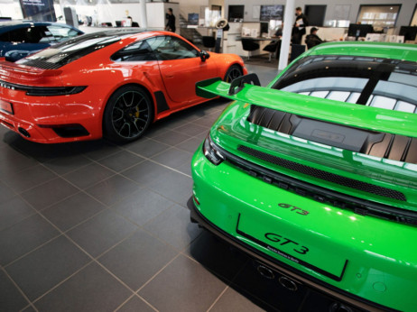 Porscheovi modeli sa visokom maržom nadomestili pad isporuke u Kini