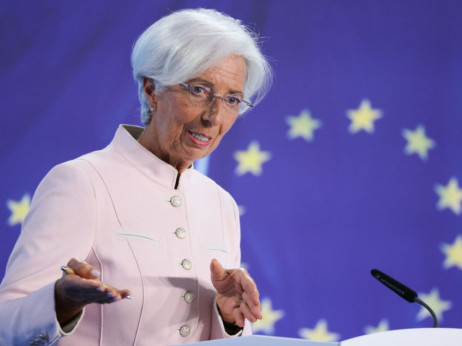 Lagarde kaže da će kamatna stopa od četiri odsto oboriti inflaciju