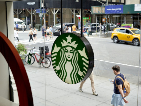 Starbucksovi rezultati iznenadili analitičare, prodaja kafe skočila