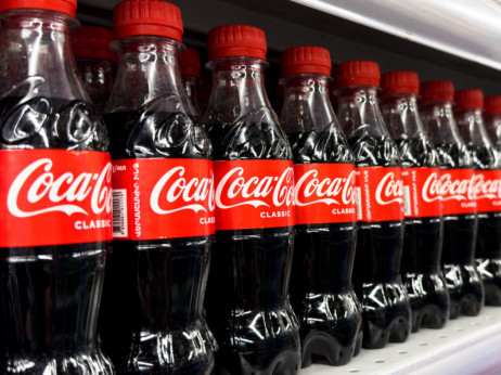 Trump se dogovorio sa Coca-Colom da koristi šećer od trske u pićima
