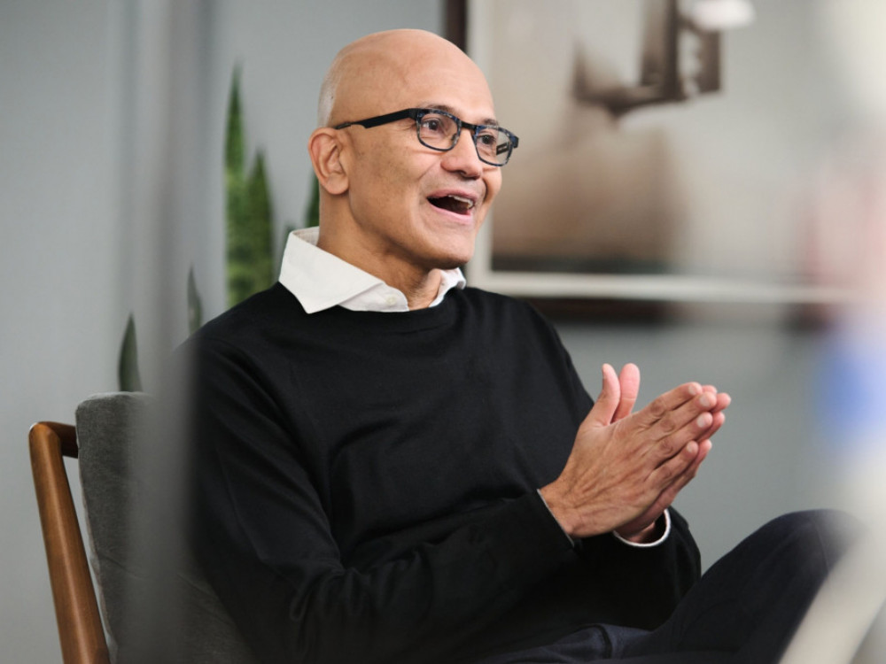 Nadella: Altman će raditi s Microsoftom i ako se vrati u OpenAI