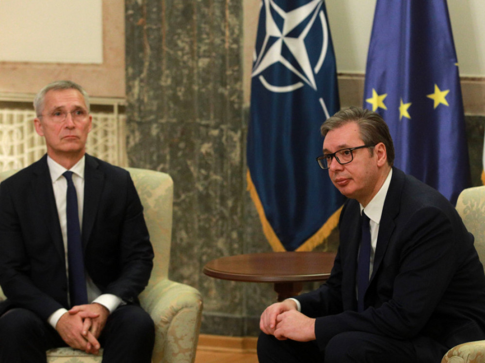 Vučić i Stoltenberg najavili nove vojne vežbe Srbije i NATO