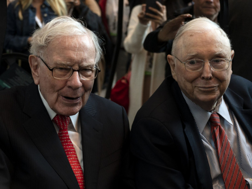 Preminuo Charlie Munger, desna ruka Warrena Buffetta