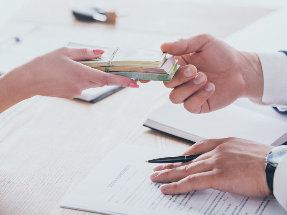 Pad kamata oslobađa likvidnost i donosi rast kreditiranja u 2024.