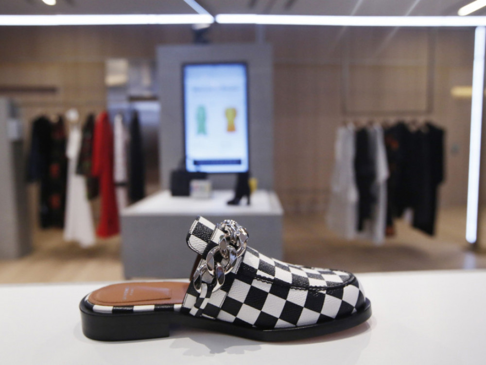 Zašto bi privatizacija Farfetcha mogla biti glavobolja za Richemont?