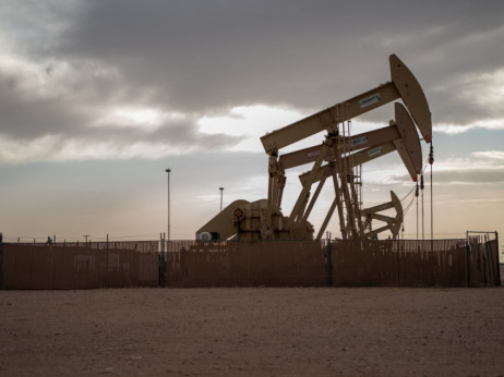 Nafta stabilna nakon najdužeg niza gubitaka od 2018. godine