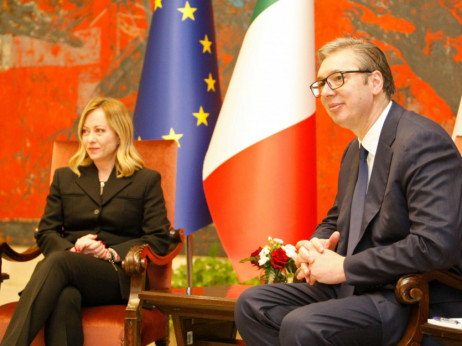 Vučić uzburkao strasti u Italiji najavom električne 'pande' iz Srbije