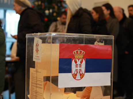 U Srbiji glasalo 59,3 odsto birača, CeSID upozorio na nepravilnosti