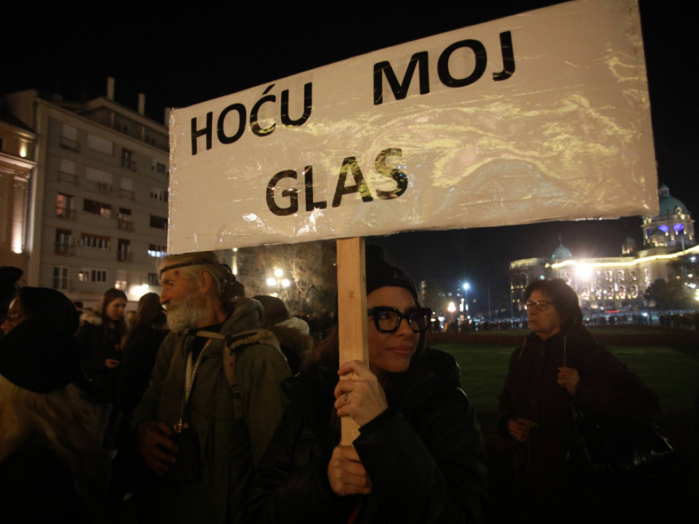 Deo opozicije na protestu traži poništavanje izbora u Beogradu