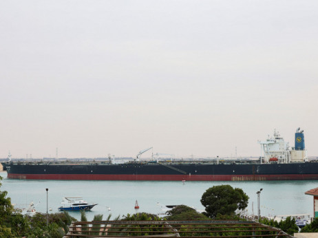 Cena nafte stabilna uprkos tenzijama na Crvenom moru