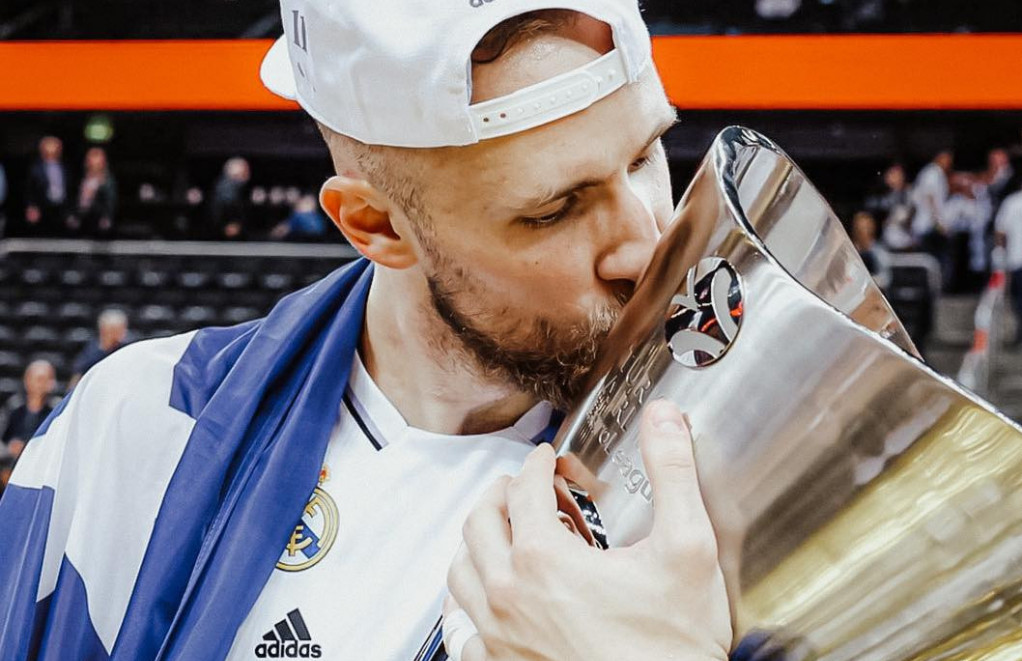 Džanan Musa, košarkaš