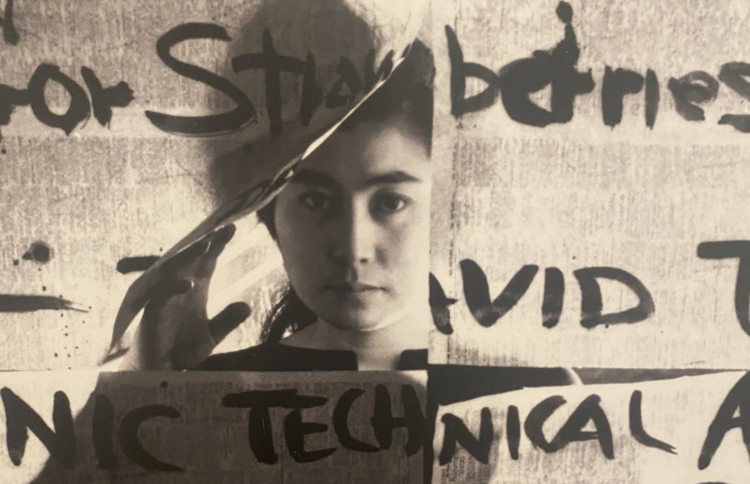 Yoko Ono izlazi iz senke Johna Lennona izložbom u Londonu