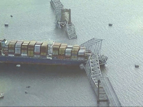 Most u Baltimoru se srušio pošto je brod udario u njega