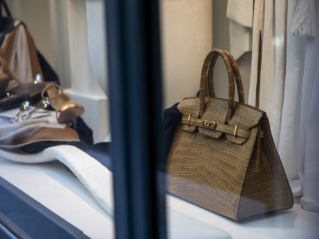 Kako je nedostupnost 'birkin' tašni dovela Hermès pred sud?