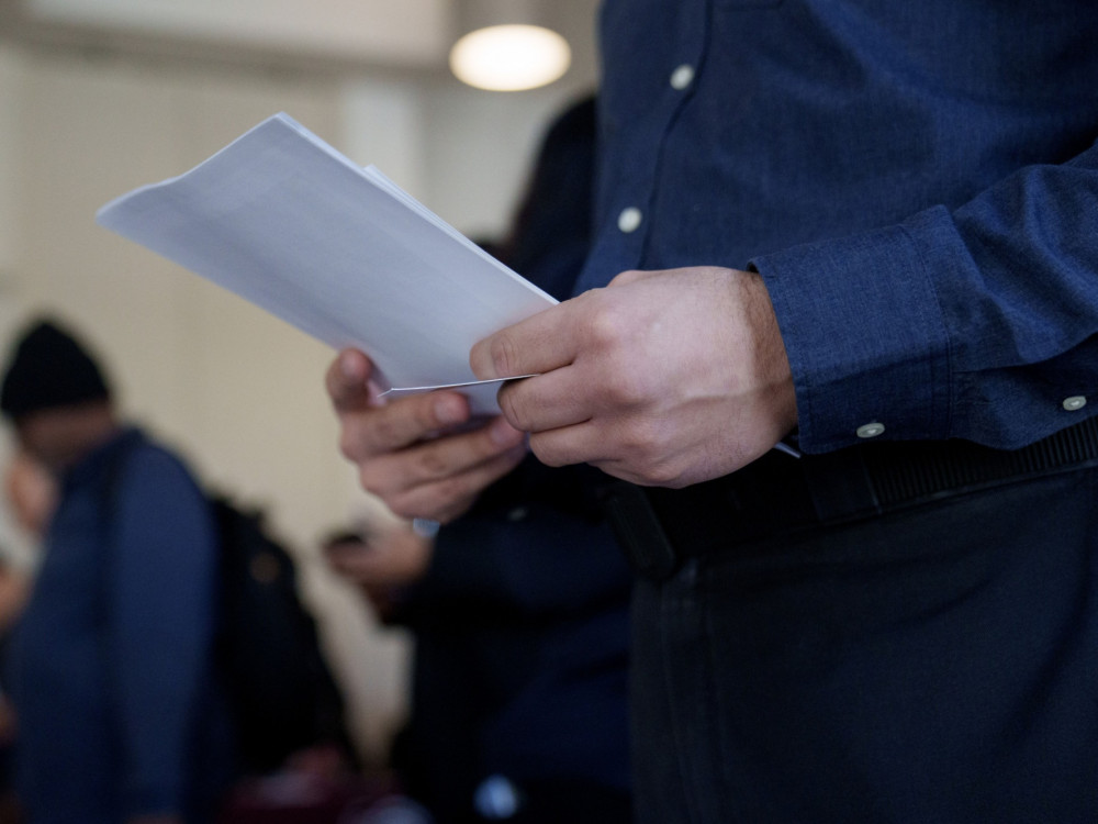 Broj prvih zahteva za naknade za nezaposlene u SAD najviši u tri meseca