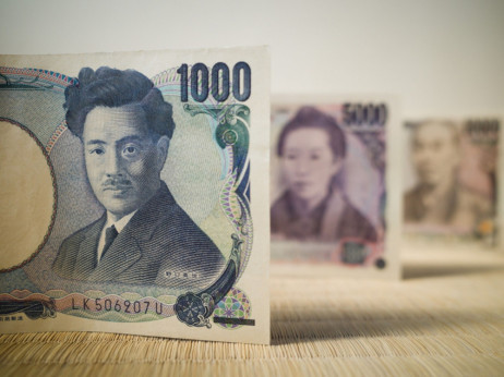 Berkshire emituje prve obveznice u jenima otkad je BOJ digla stope