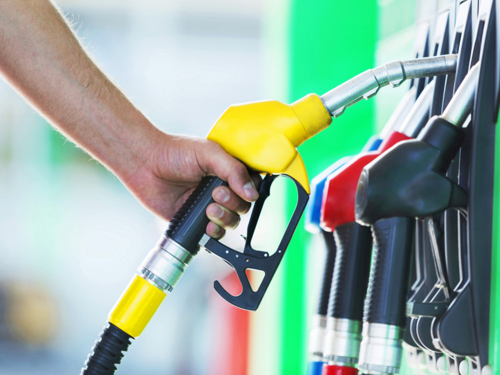 Gorivo će poskupeti zbog sankcija NIS-u, rezervi nafte ima za dva meseca