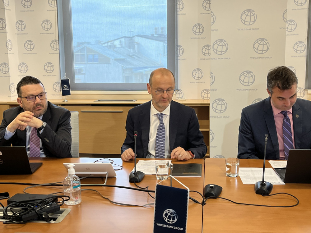 Svetska banka poboljšala prognozu BDP-a na 3,5 odsto i najavila rebalans